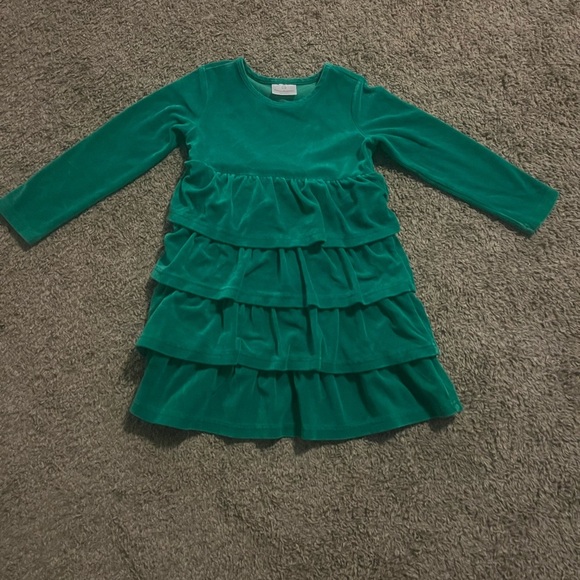 Hanna Andersson Velour Forestry Green Tiered Ruffle Dress Size 110 - Picture 1 of 5
